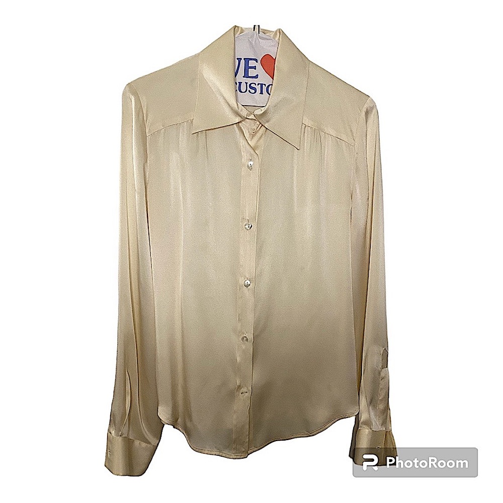 Pre-Owned ZANELLA 100% Silk Cream Blouse, Good Condition (Sz. 8, Fits like a 6)